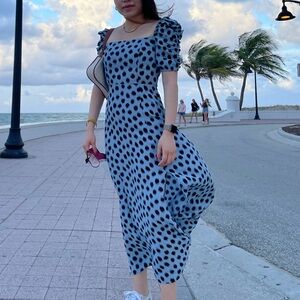 & Other Stories Blue and White Puff Shoulder Crepe Midi Dress